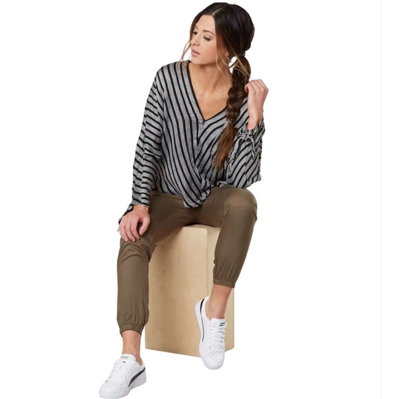 Free People Top - Picture 7 of 7